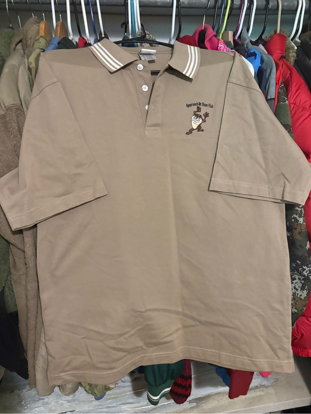 Medium Taupe Short-Sleeve Warner Bros Polo with Embroidered Tasmanian Devil
